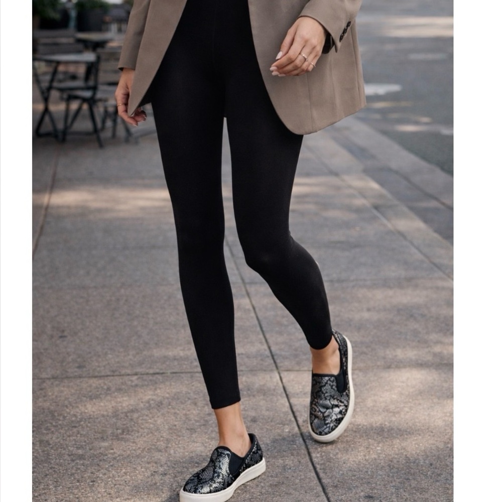 Scoop NYC Black and Silver Sneakers